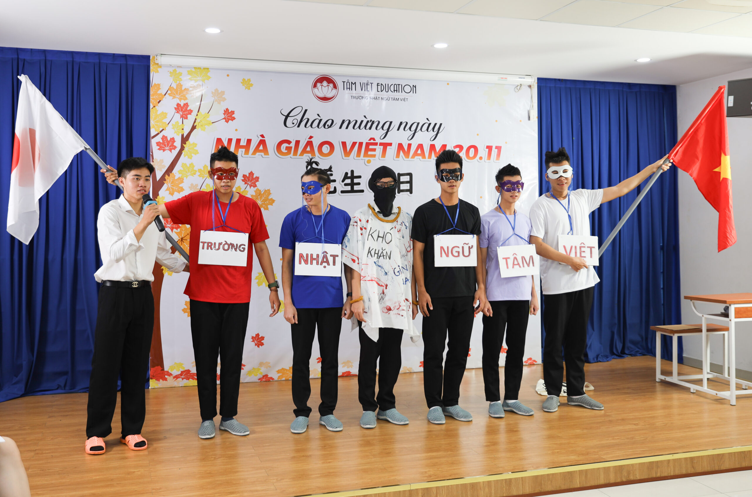CÓ MỘT 20.11 NHƯ THẾ…  16 siêu nhân gao