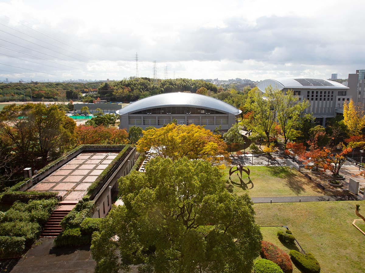 Trường Khoa học kỹ thuật – trực thuộc Đại học Osaka