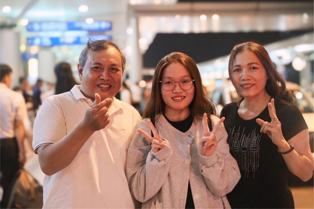 du hoc nhat ngu tam viet nguyen thuy vy n2